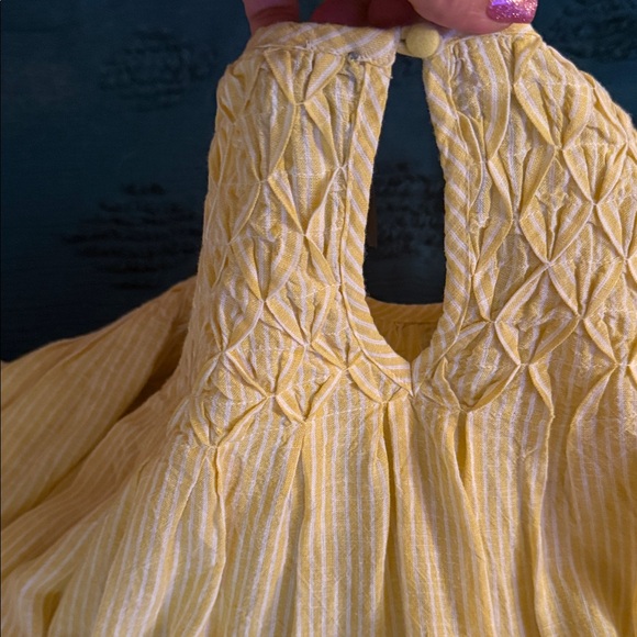 Anthropologie Liza Puff-Sleeve Smocked Linen Top NO LONGER AVAILABLE $108usd - Picture 15 of 16